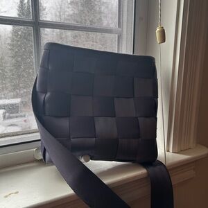 seatbelt crossbody bag